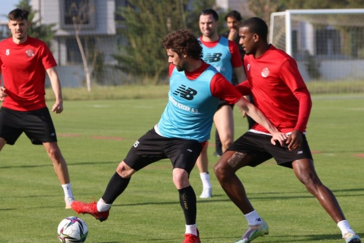 Antalyaspor, Trabzonspor ma&ccedil;ı hazırlıklarını tamamladı