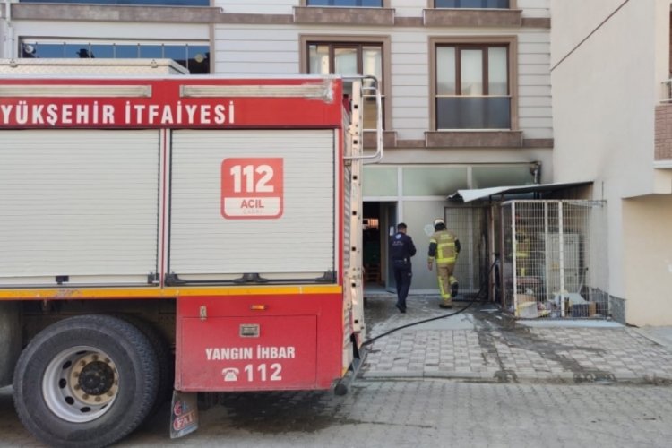 Bursa Mustafakemalpaşa'da yangın paniği