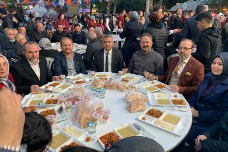 AK Parti'den 5 bin kişilik dev iftar