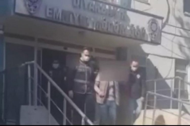 Aranan şahıslara y&ouml;nelik operasyonda 5 h&uuml;k&uuml;ml&uuml; yakalandı
