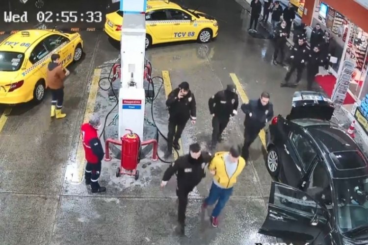 Bek&ccedil;ilere direnince g&ouml;zaltına alındılar