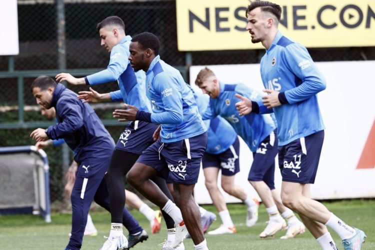 Fenerbah&ccedil;e'de Beşiktaş ma&ccedil;ı hazırlıkları başladı