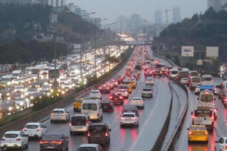 İstanbul Valiliği 1 Mayıs sebebiyle kapatılacak yolları duyurdu