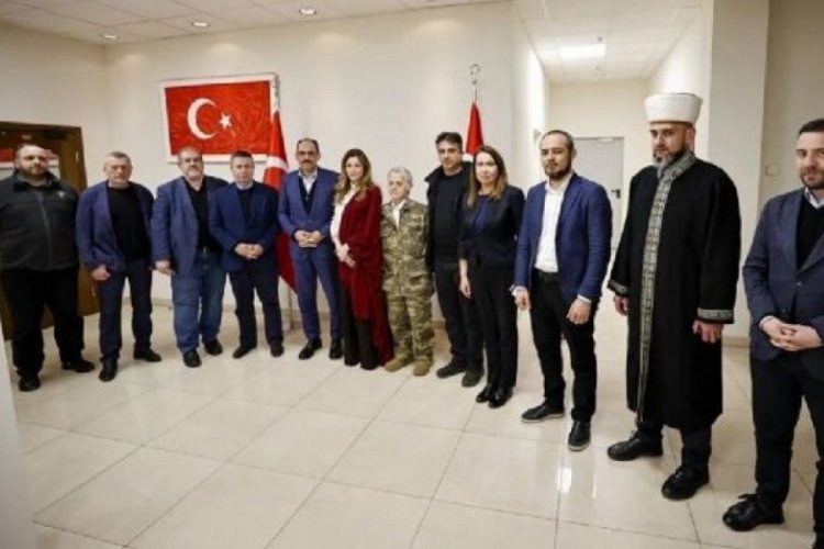 S&ouml;zc&uuml; Kalın Kiev'de Zelenskiy ile g&ouml;r&uuml;şt&uuml;