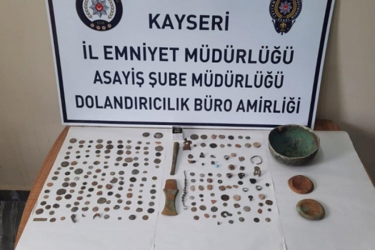 Tarihi eserleri g&uuml;ven timlerinden ka&ccedil;ıramadılar