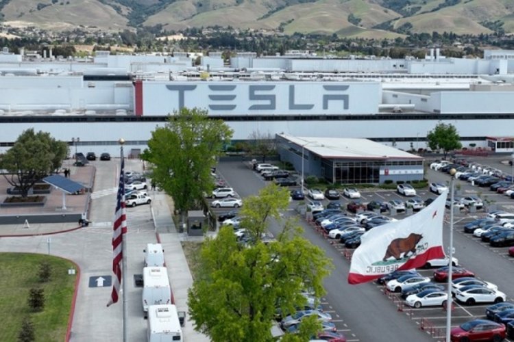 Elon Musk ne kadarlık  hissesini sattı?