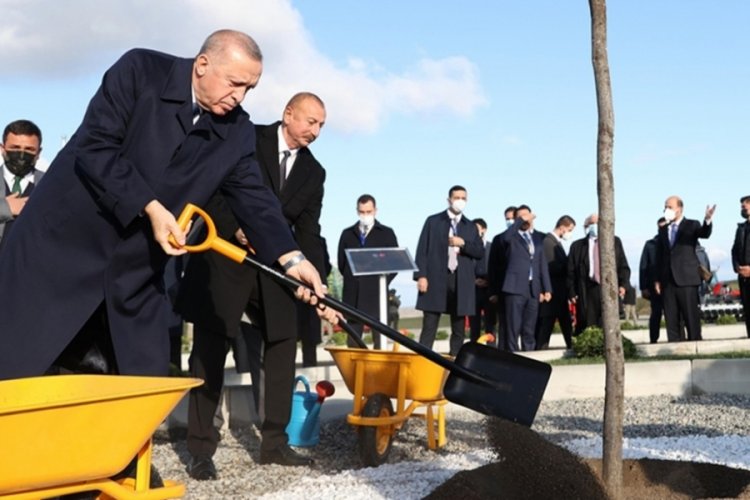 İlham Aliyev: Zengilan'daki Dost Agropark projesi &ouml;rnek olacak