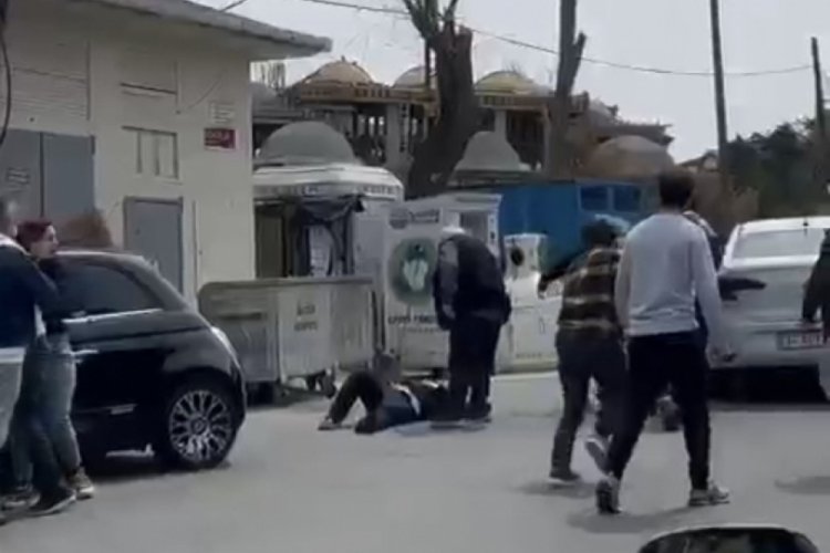 Sokak ortasında silahlı kavga