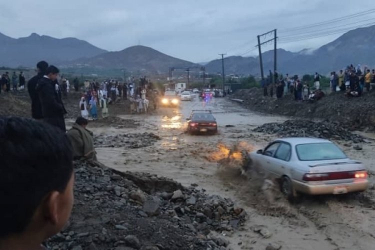 Afganistan'da yaşanan sel felaketinde 22 kişi &ouml;ld&uuml;, 40 kişi yaralandı