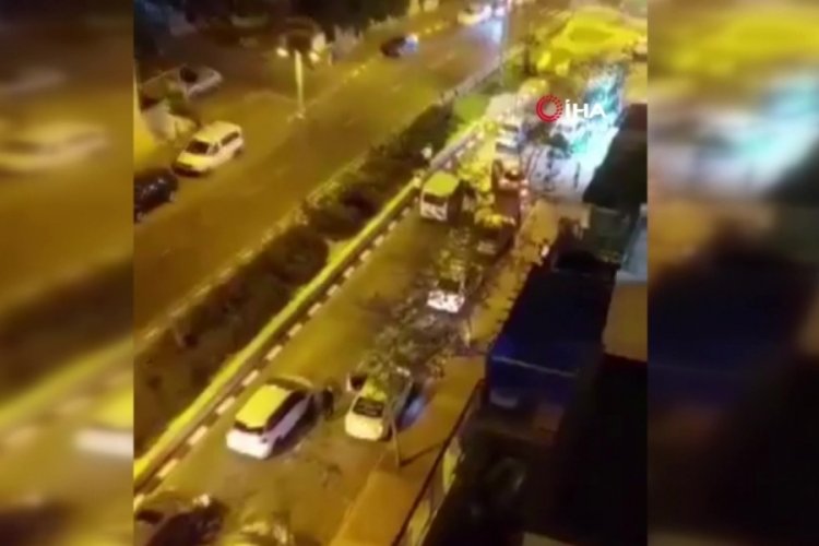 İsrail'de iki kişi yoldan ge&ccedil;enlere saldırdı: 3 &ouml;l&uuml;, 4 yaralı