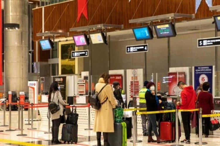 Bakandan a&ccedil;ıklama: Bayramda 2 milyon 970 bin kişi hava yolu ile seyahat etti