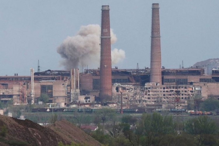 Andriy Yermak: Mariupol ve Azovstal &ccedil;elik fabrikasından 500 kişi daha kurtarıldı