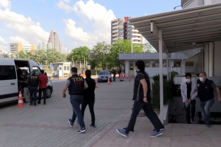 Ter&ouml;r operasyonunda 6 kişi adliyede