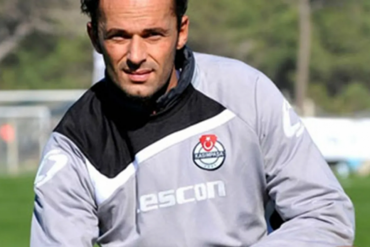 Ersen Martin kalp krizi ge&ccedil;irdi