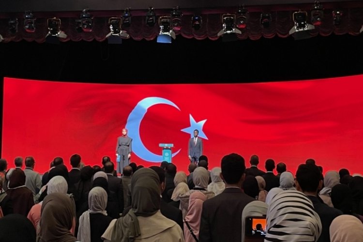S&ouml;zc&uuml; Kalın, 3. Uluslararası Model OIC Liseler Zirvesi'ne katıldı