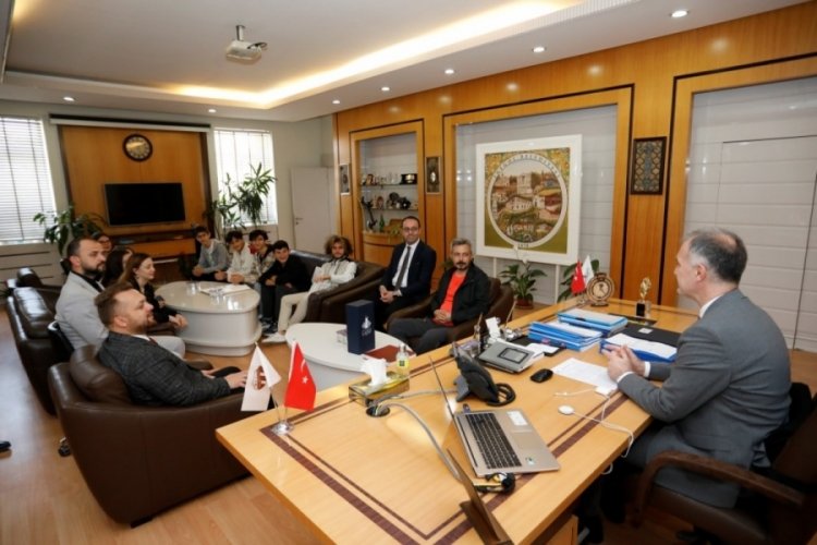 Bursa'da Başkan Taban Halk Dansları Topluluğunu ağırladı