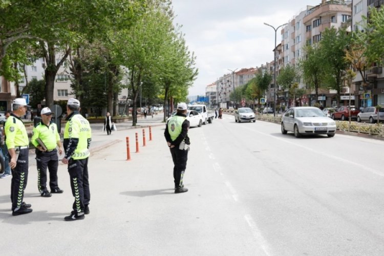 Bursa İneg&ouml;l'de "Yayalar İ&ccedil;in 5 Adımda G&uuml;venli Trafik" uygulaması
