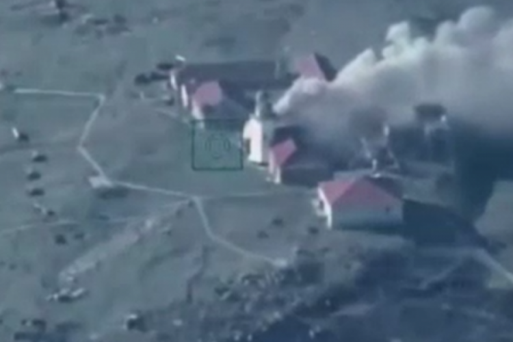 Ukrayna, Yılan Adası'nda Rusya'ya ait hava savunma sistemini vurdu