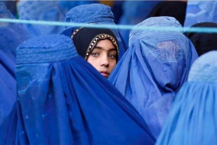 Taliban'dan kadınlara yeni yasak