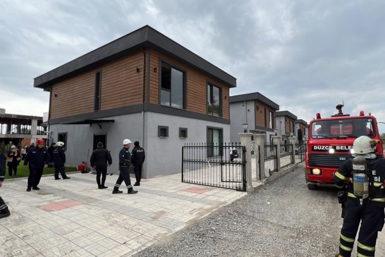 Villada &ccedil;ıkan yangın korkuya sebep oldu