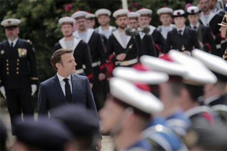 Macron'dan yaşanılabilir d&uuml;nya s&ouml;z&uuml;