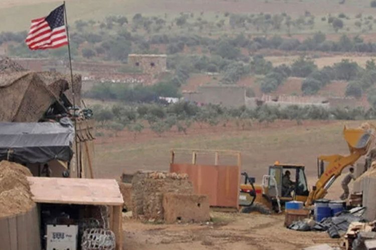 ABD &uuml;ss&uuml;n&uuml;n etrafına roketli saldırı