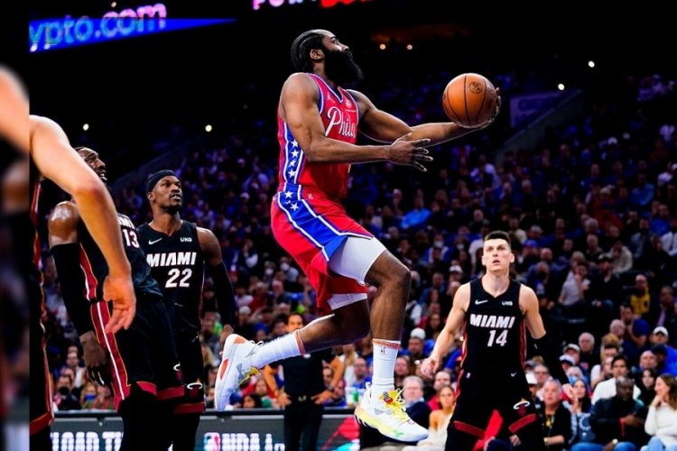 Philadelphia 76ers ve Dallas Mavericks, serileri eşitledi