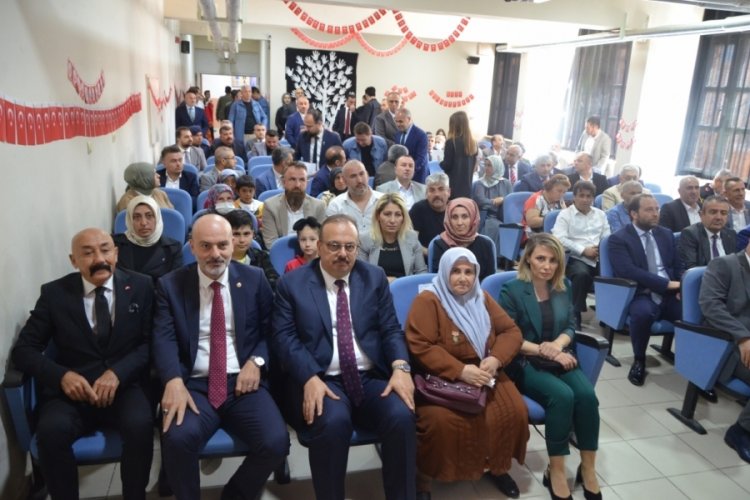 Bursa'da o okuldaki 'şehit k&ouml;şesi' t&ouml;renle a&ccedil;ıldı
