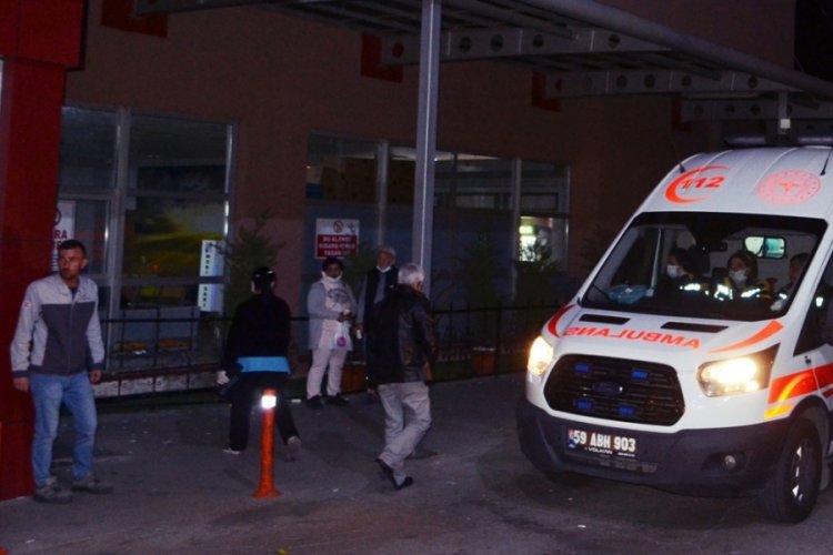 Yemekten zehirlendiler: 28 iş&ccedil;i hastanelik oldu