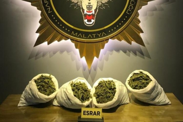 Malatya'da kamyonette 9 kilo esrara 1 tutuklama