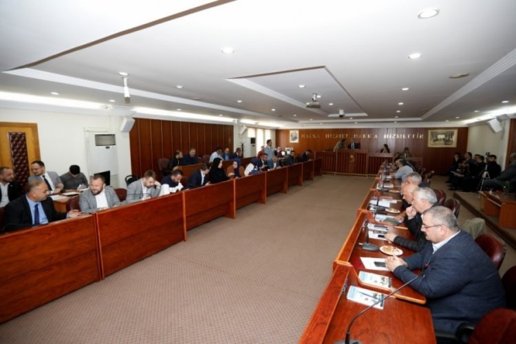 Bursa'nın İneg&ouml;l meclisinde taşınmaz satışı g&ouml;r&uuml;ş&uuml;ld&uuml;