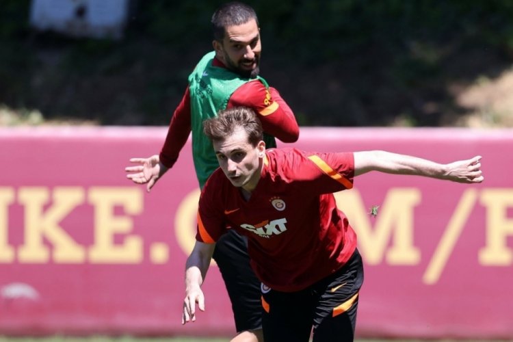 Galatasaray'da Marcao ve Omar takımdan ayrı &ccedil;alıştı