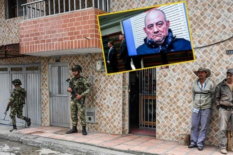 Uyuşturucu karteli kasabaları kapatıp insanları &ouml;ld&uuml;rd&uuml;
