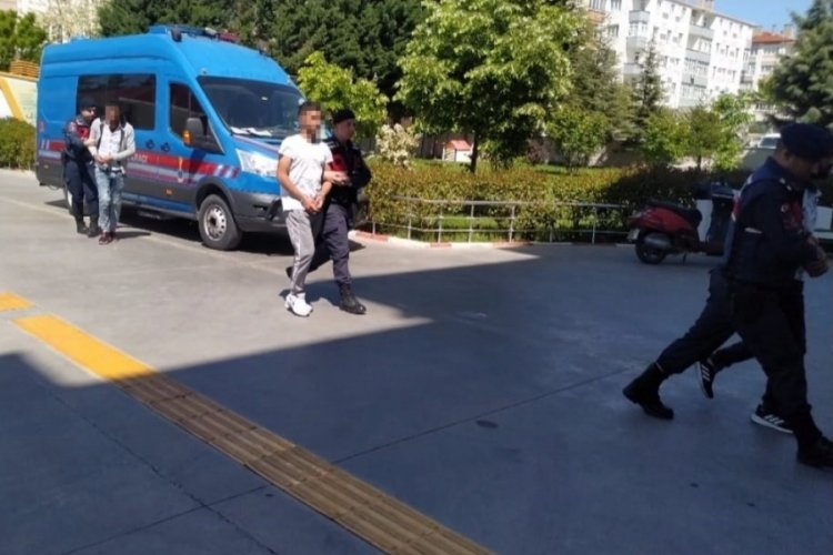 Jandarma su&ccedil; makinelerini g&ouml;r&uuml;nt&uuml;l&uuml;lerden yakaladı