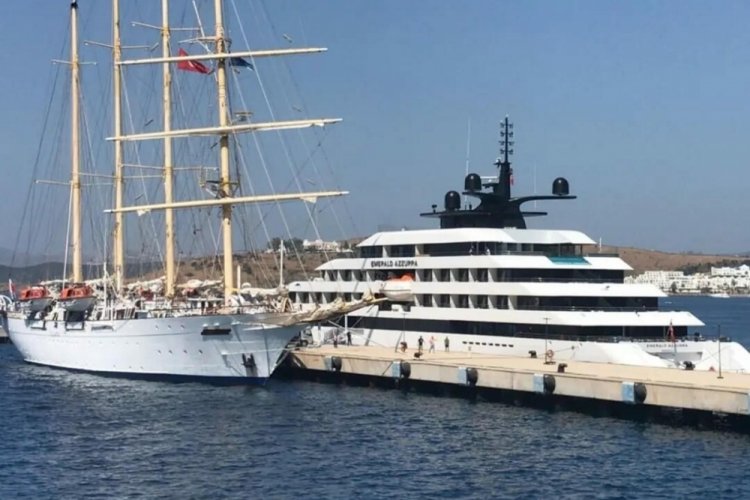 Muğla Bodrum'a 2 kruvaziyer ile 202 turist