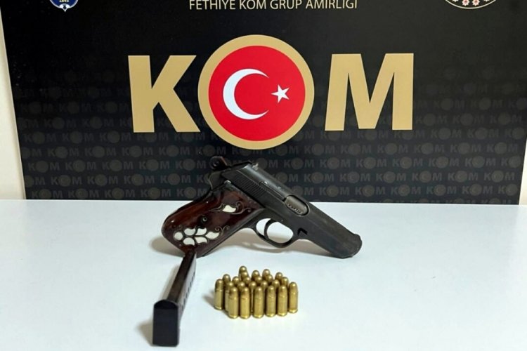 Muğla'da silah zoruyla senet imzalatan 7 &ccedil;ete &uuml;yesine g&ouml;zaltı