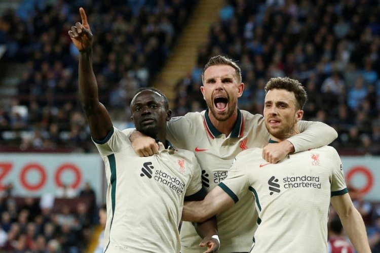 Liverpool, Aston Villa deplasmanında geriden geldi