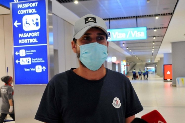 66 saat sonra kurtarılan T&uuml;rk Kaptan &uuml;lkeye d&ouml;nd&uuml;