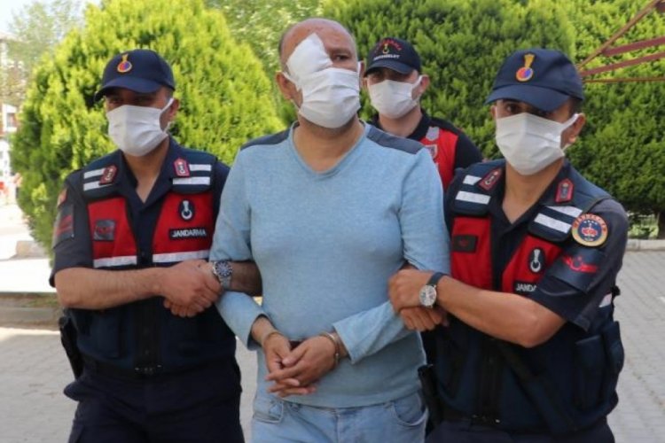 İki kadının y&uuml;z&uuml;ne asit atmışlardı, tutuklandılar