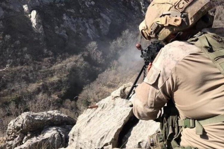 Şırnak'ta toprağa g&ouml;m&uuml;l&uuml; C4 ve TNT patlayıcılar ele ge&ccedil;irildi