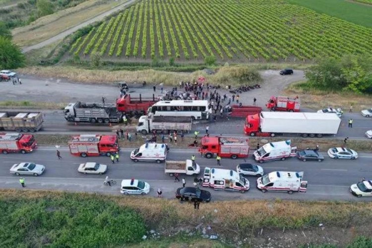 Manisa'daki kazada &ouml;l&uuml; sayısı 2 oldu