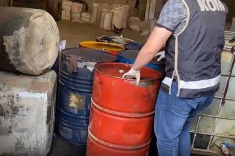 Tam 3 bin litre ka&ccedil;ak akaryakıt ele ge&ccedil;irildi
