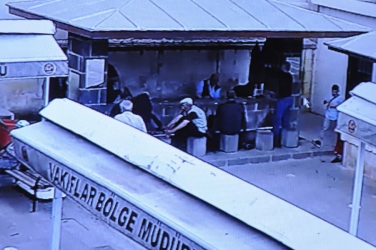 Gaziantep'te şadırvanda abdest alırken ceketindeki altınları &ccedil;alındı