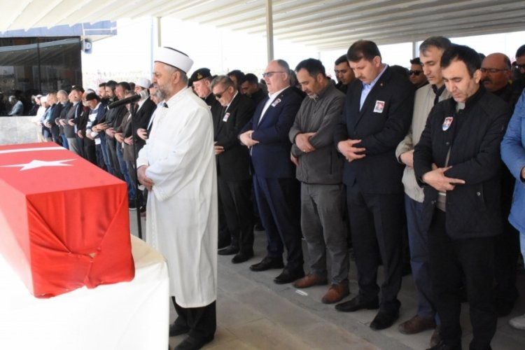 Kazada &ouml;len polis memuru Sivas'ta son yolculuğuna uğurlandı