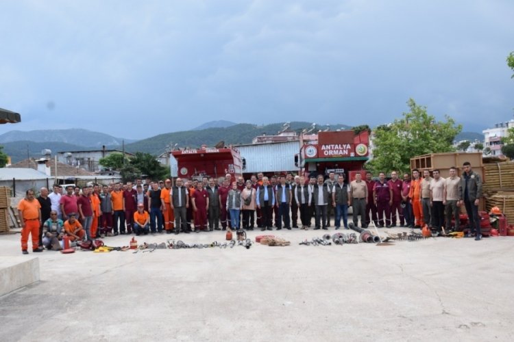 Antalya'da Orman İşletme personellerine yangınlara y&ouml;nelik eğitim