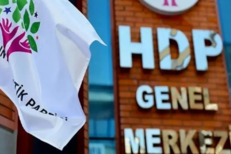 HDP'nin kapatılma davasında 30 g&uuml;nl&uuml;k s&uuml;re...