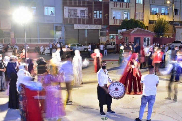 Kırıkkale Valiliği a&ccedil;ıkladı: D&uuml;ğ&uuml;n, nişan, asker eğlencesi...