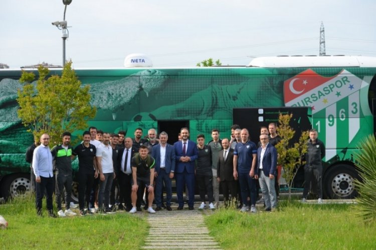 Bursaspor, kurban keserek Bandırma'ya gitti