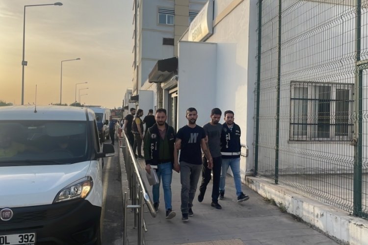 Organize su&ccedil; &ouml;rg&uuml;t&uuml;ne operasyon: 35 g&ouml;zaltı