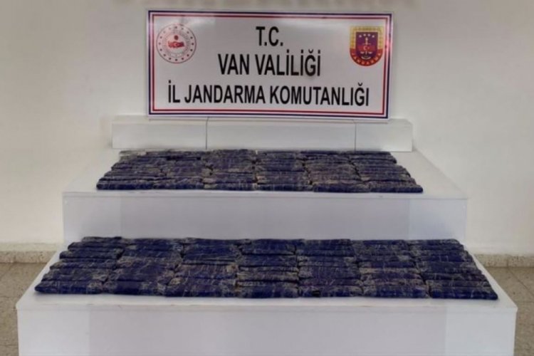 39,5 kilo esrar ele ge&ccedil;irildi